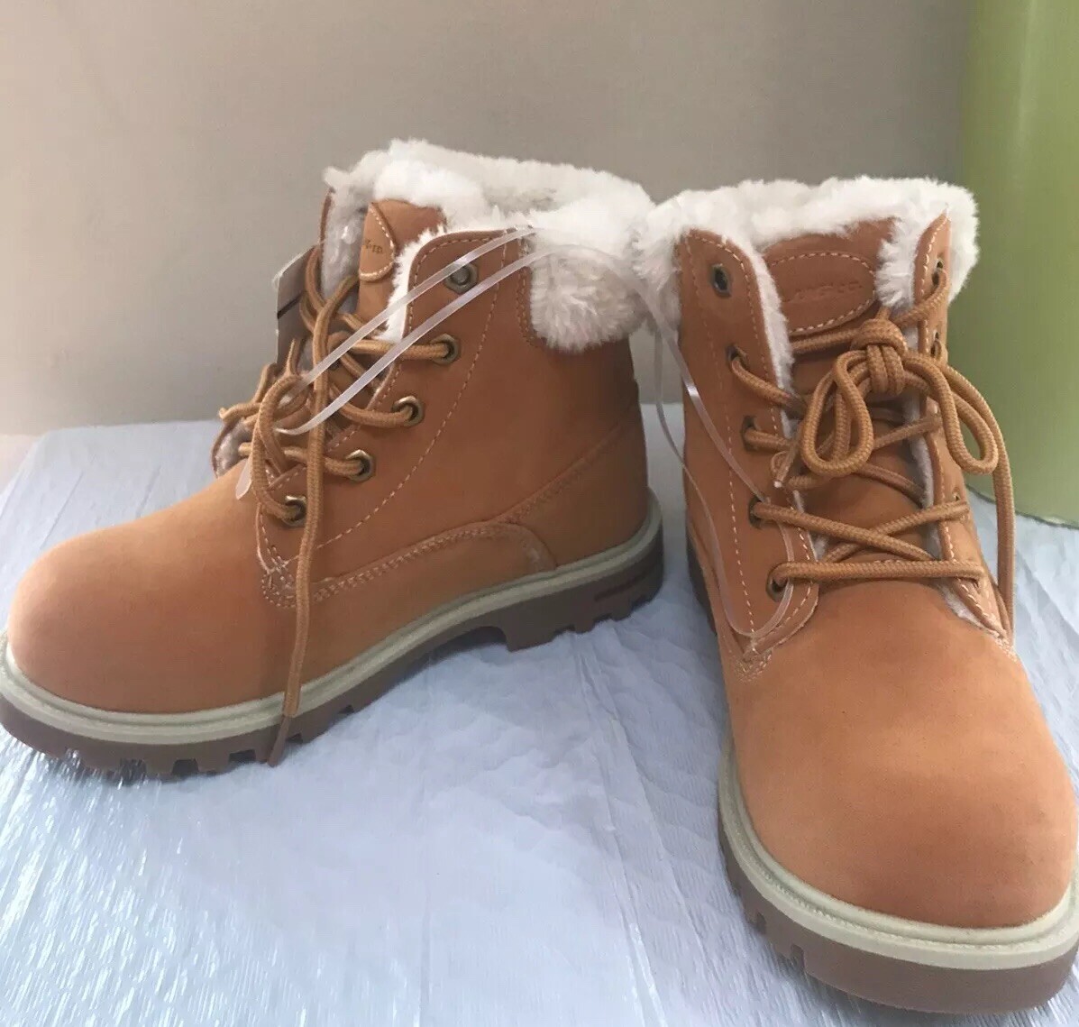 Lugz men’s faux fur lined hight top boot. New without tags. Never worn. Size 11 Lugz | Shoes | Lugz Mens Faux Fur Lined Hight Top Boot New  main image 2