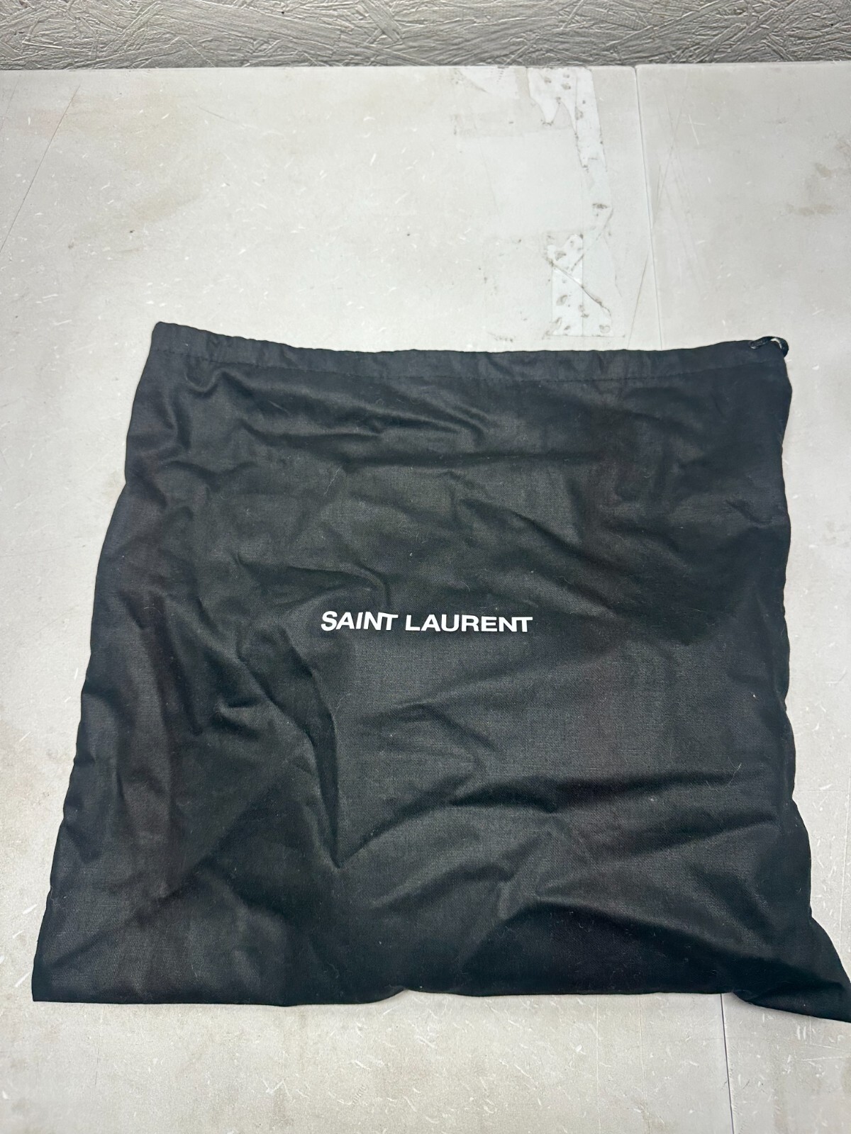 Borsa a tracolla SAINT LAURENT Saint Laurent Le Monogram 568604 pelle