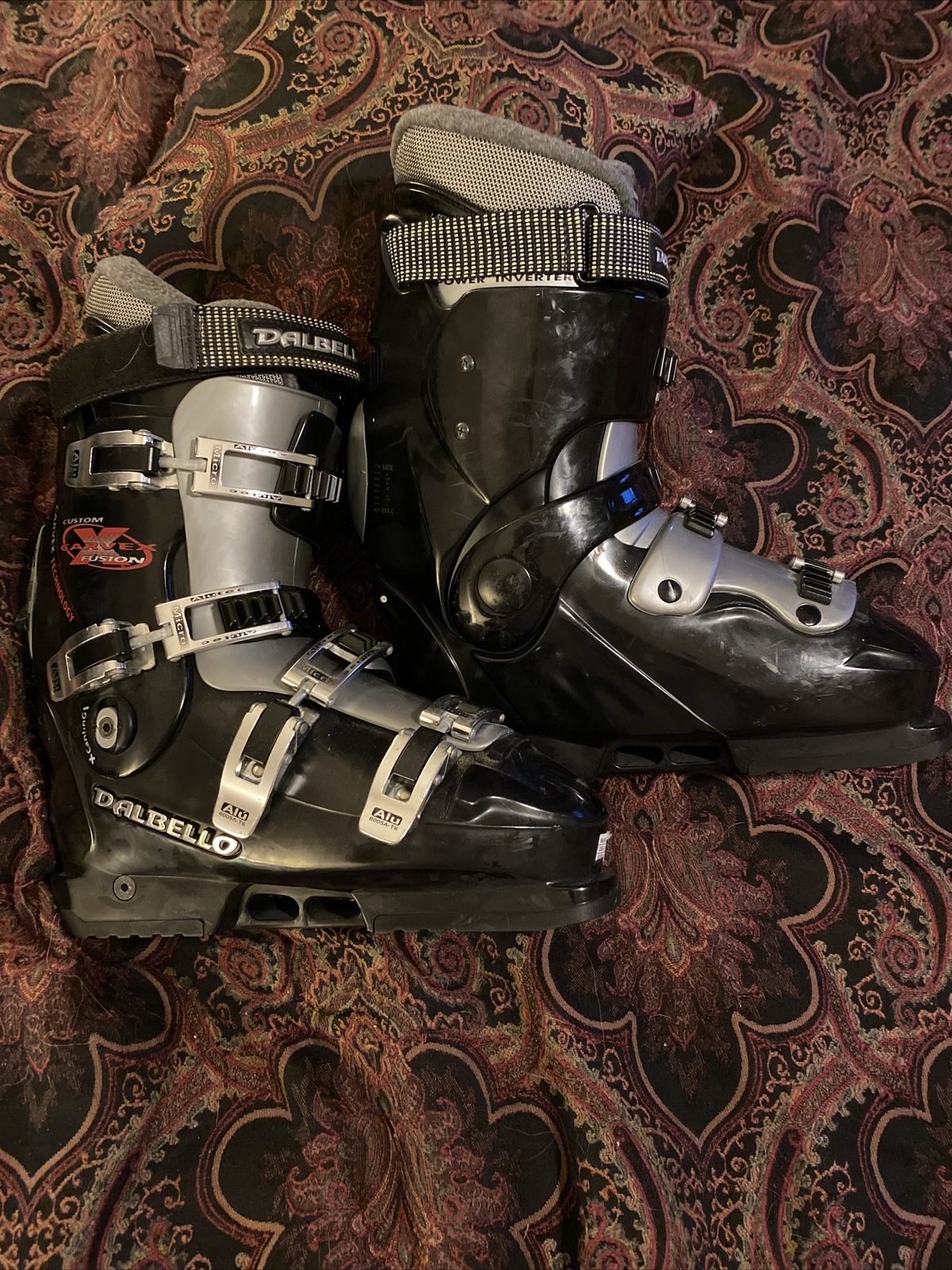 SALOMON DALBELLO INNOVEX TRUFIT SPORT TAGLIA USA 9 LEGGERE BENE