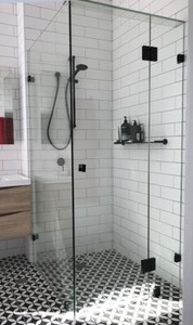 shower screen matt black