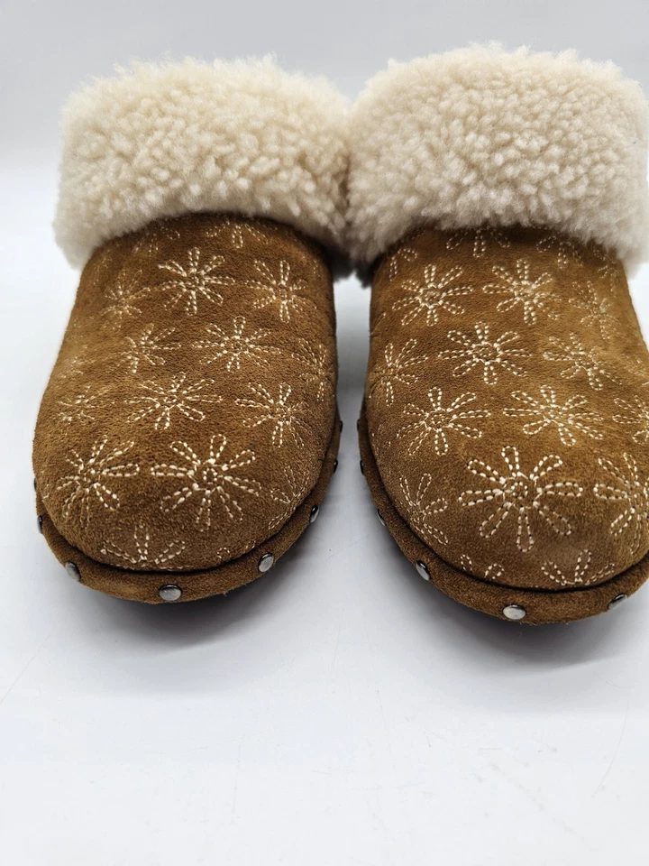 Zuecos Isaac Mizrahi para mujer talla 9M sin cordones mula puño de oveja roble  Foto 4 de 4