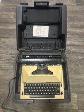 Sears Roebuck & Co ELECTRONIC Typewriter Model 161 53770 (beige) Best Condition thumbnail