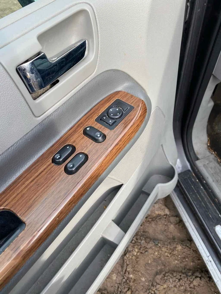 Medidor de velocímetro usado se adapta a: Ford Freestar Cluster 2005 MPH con identificación central de mensajes Foto 4 de 4