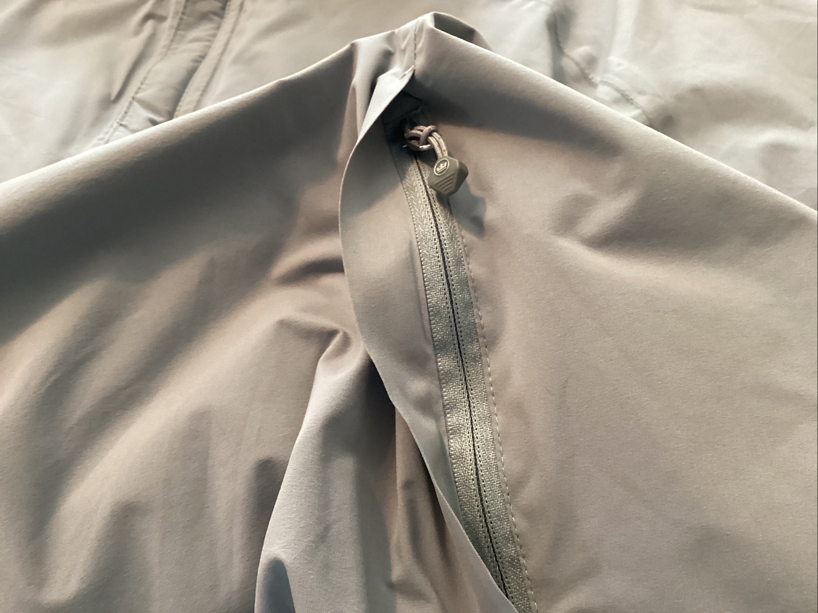 Peter Millar Waterproof Jacket XL EUC - image 5