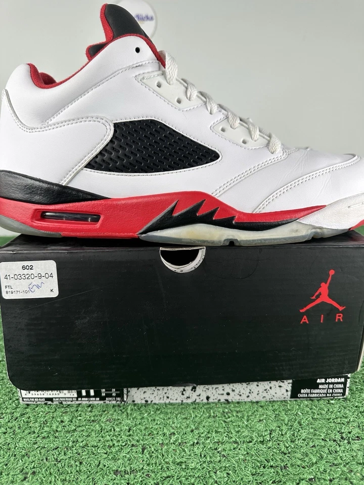 Talla 11 - Air Jordan 5 Retro Low Fire Red 2016 - Caja original Foto 2 de 4
