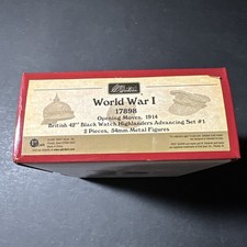 BRITAINS 17898 BRITISH 42ND BLACKWATCH HIGHLANDERS ADVANCING SET B0887