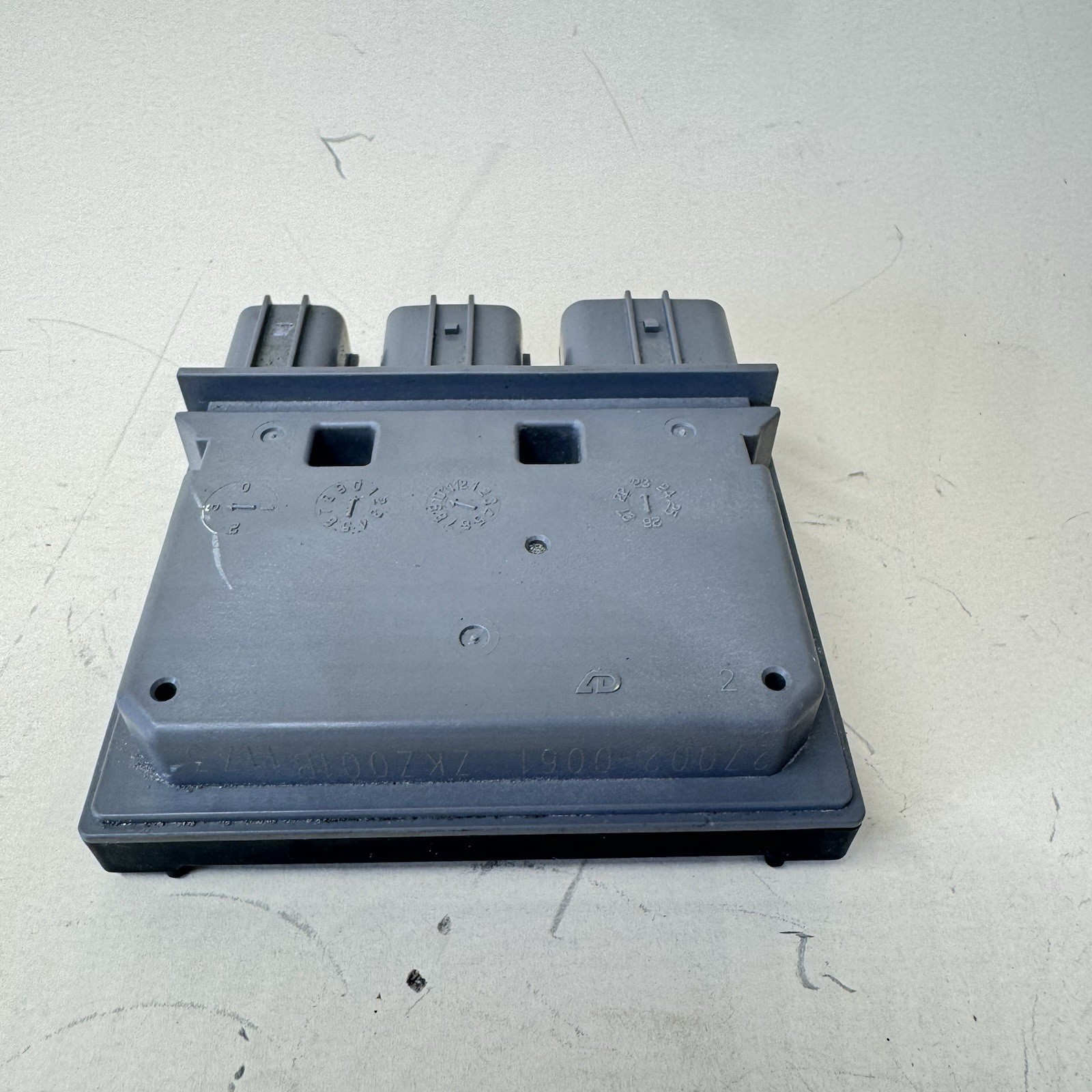 Picture 3 of 8