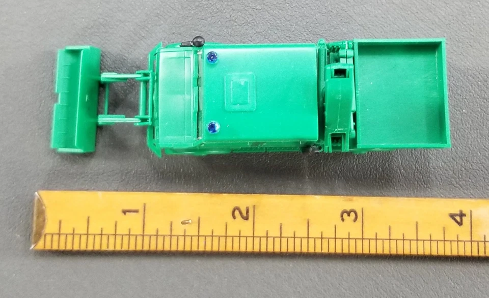 ROCO #1497 MB UNIMOG BERGERAUMGERAT POLICE 1:87 HO GREEN IOB - Image 4 of 4