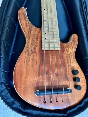 Kala Hawaiian Koa 4-String Fretted California U BASS UBASS-4KOA-FS-M Used Great