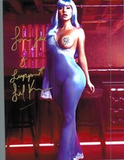 Lil Kim Original Signature On Half-Size Photo NG-26 H