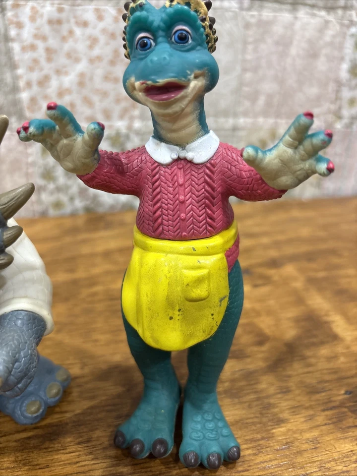 Disney The Dinosaurs TV Show Figure Toy Lot Vintage 1990's Set Of 5 - Image 4 of 4