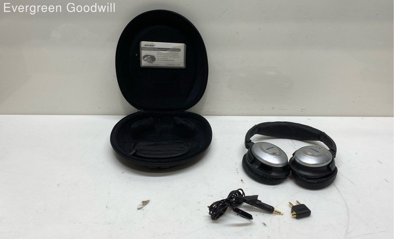 BOSE QuietComfort 15 Wired Acoustic Noise Cancelling headphones P/R