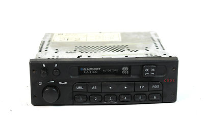 MC Autoradio Blaupunkt Car 300 diverse Opel 90532620 2F2 mit Code Youngtimer 