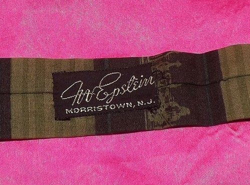 🔥 VINTAGE ROOSTER GREEN PHARMACY PHARMACIST RX MEDICAL SQUARE END NECK TIE - Picture 3 of 4