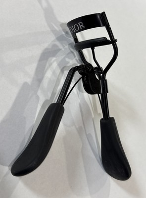 Dior Backstage Eyelash Curler Ultra-Smooth Squeeze Instant Perfect Curl