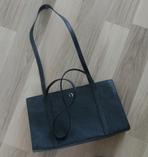 Aigner Damen Schultertasche Leder Blau Magnet...