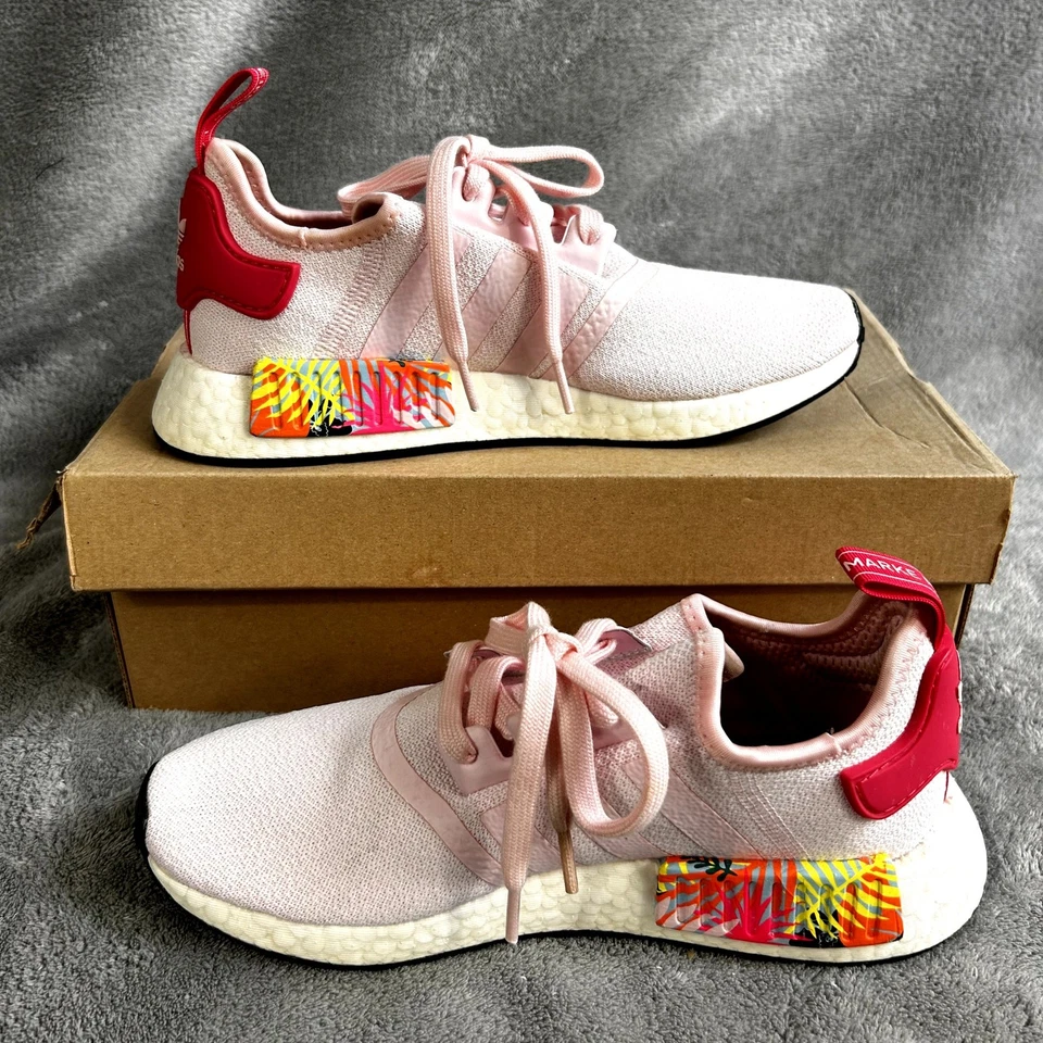 Adidas NMD_R1 Women’s 8 Pink Floral Sneakers Running Shoes Boost Lifestyle - Image 3 of 4