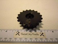 TSUBAKI 35B18F-3/4 Fixed Bore 35 Single Strand Sprocket 2.350 OD, 18 Teeth New
