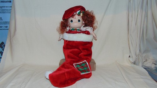 PRECIOUS MOMENTS CHRISTMAS DOLL HOLLY CHRISTMAS - Imagen 1 de 9