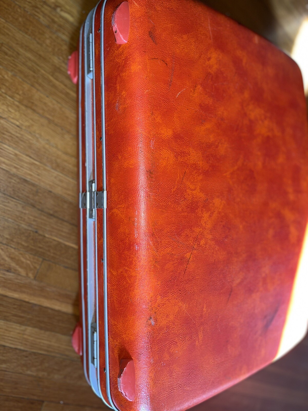 Samsonite Sherbrooke Hard Case Luggage 25" x 18" ORANGE Suitcase Polka Dots Cute