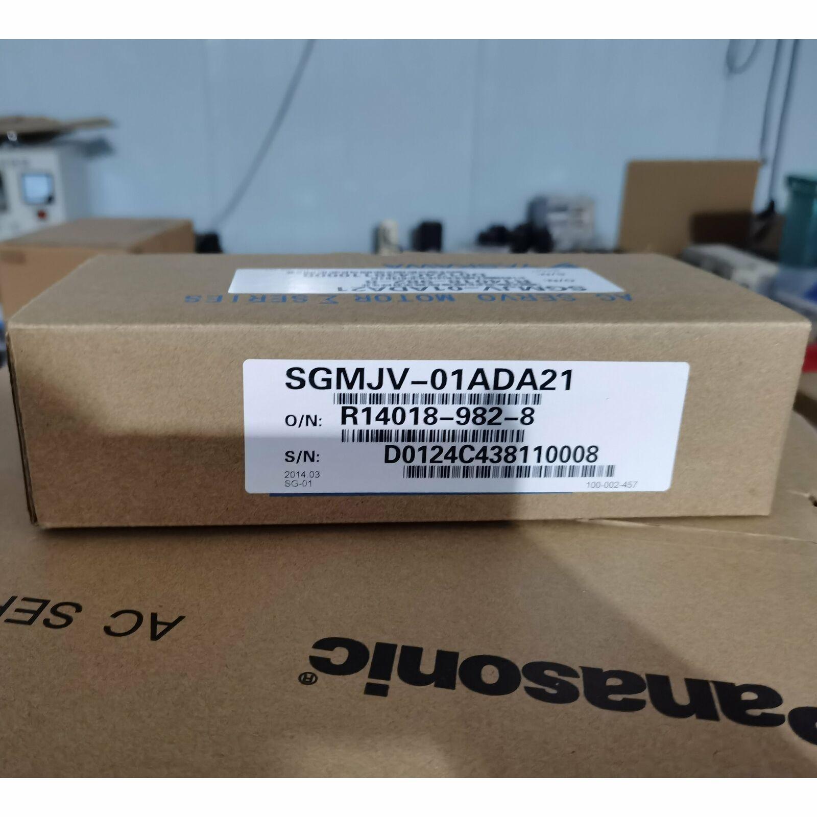 YASKAWA SGMJV-01ADA21 SERVO MOTOR SGMJV01ADA21 New In Box Expedited Shipping 1PC