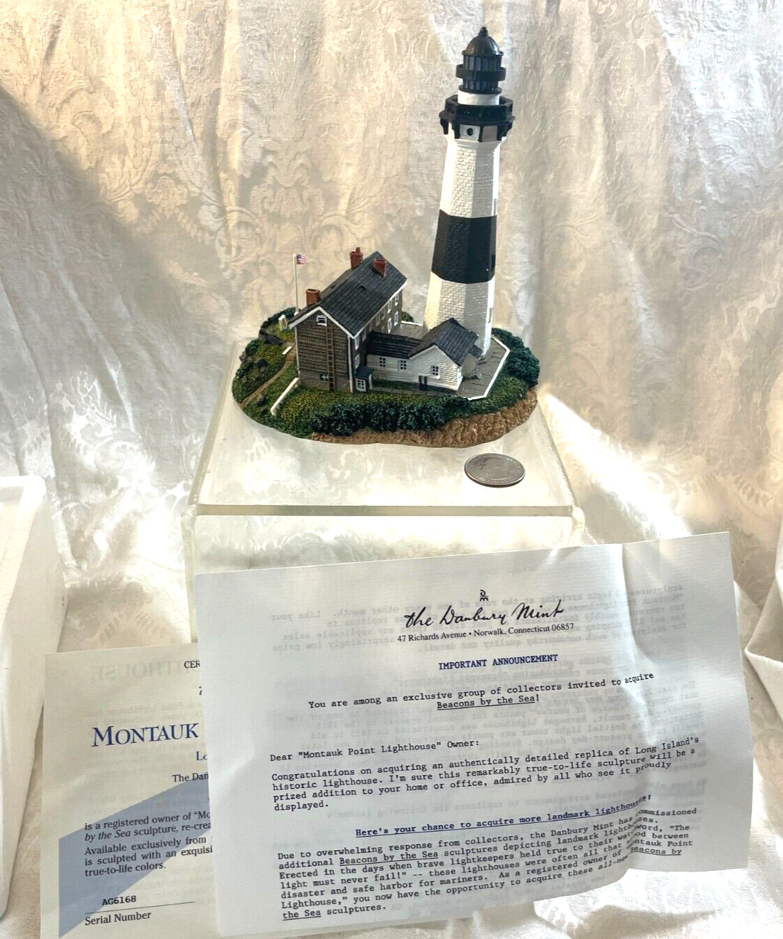 New MONTAUK POINT LIGHTHOUSE New York NY Beacons By The Sea Figurine Model Decor