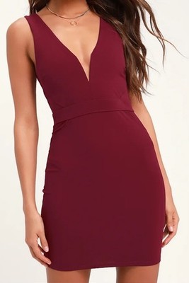 NEW Back on My Beat Wine Red Mesh Bodycon Dress Lulus Size Small Back Zip Low V