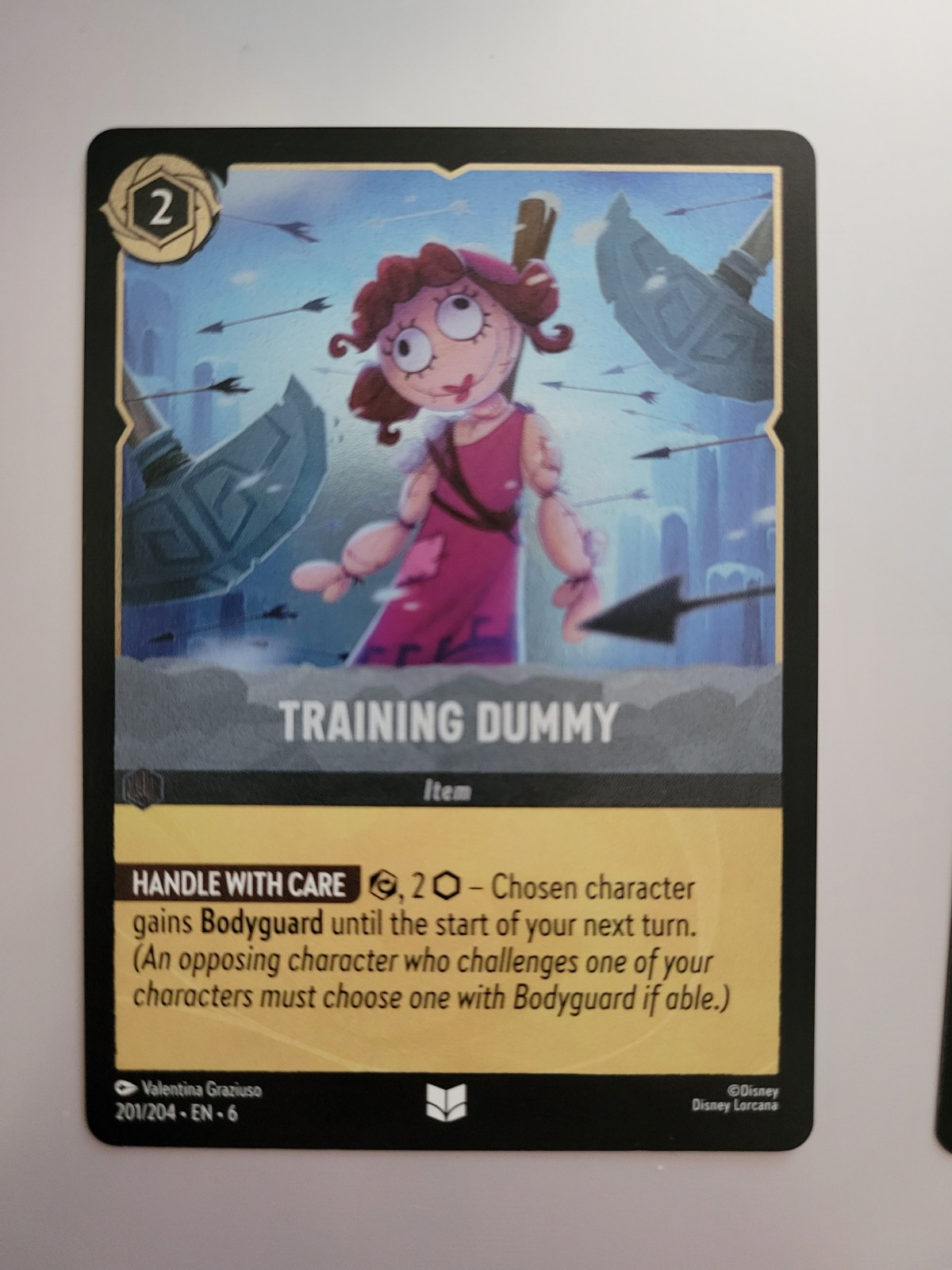 Disney Lorcana TCG - Azurite Sea: Training Dummy (201/204) - Uncommon Foil - NM