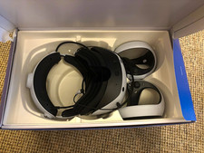 Sony PlayStation VR2 PS VR2 Headset with Sense Controllers 120Hz USB-C