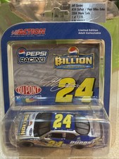 Jeff Gordon 24 DuPont 2004 Monte Carlo 1/64 ACTION DIECAST Car