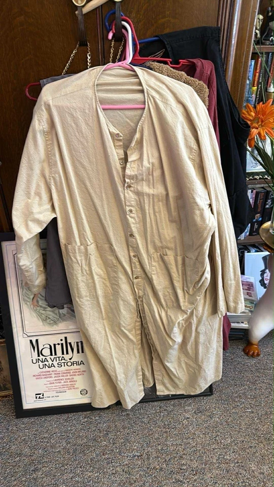 Hand Sewn 💯 LINEN VICTORIAN STYLE NIGHTSHIRT 4XB - Image 4 of 4