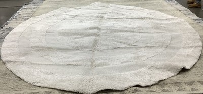 CREME 10'-0'' x 10'-0'' Broken Thread Rug, Reduced Price 1172682431 SG454-1111-10R