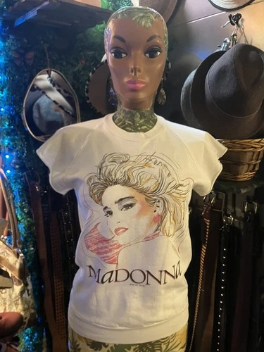 MADONNA VIRGIN TOUR SHIRT BOY TOY RARE MADONNALAND Medi 1980s vintage concert t-shirt, vintage, size M, single stitch, B+ condition
