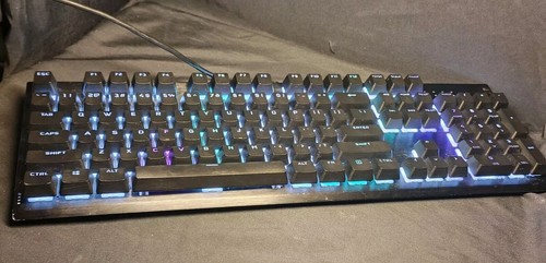 CORSAIR K60 RGB PRO SE Cherry Switches Wired Mechanical Gaming Keyboard - Picture 12 of 15