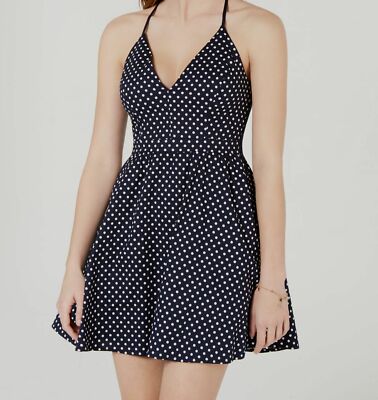juniors' lace-back fit & flare dress Amazon.com: B Darlin Vestido ajustado y acampanado con cordones para  jvenes (arndano, 11/12), Arndano : Ropa, Zapatos y Joyera