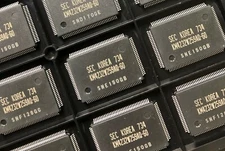 SAMSUNG KM4232W259AQ-60 Video DRAM, 256KX32, 60ns, CMOS, PQFP120 **NEW** 