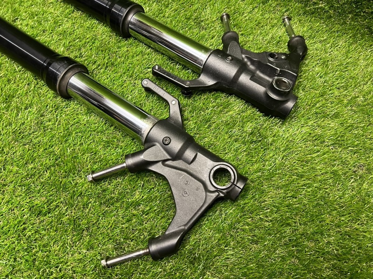 YAMAHA MT-09 Tracer Front fork shock absorbers set 2018 | eBay