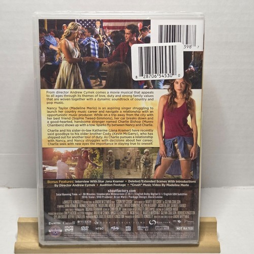 Country Crush A Country Musical Jana Kramer Madeline Merlo Munro Chambers - Bild 2 von 3