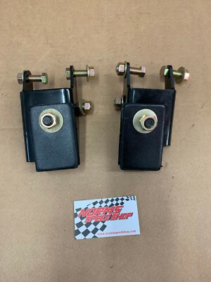 Mopar 340 360 Engine Motor Mounts A Body Dart Duster Barracuda Valiant 1967-1972