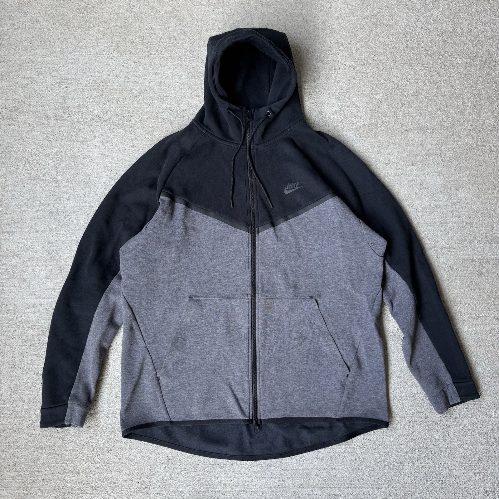 SACAI X NIKE Nike Tech Fleece Windrunner Felpa con Cappuccio Full Zip Giacca Nero Grigio Taglia XL 885904