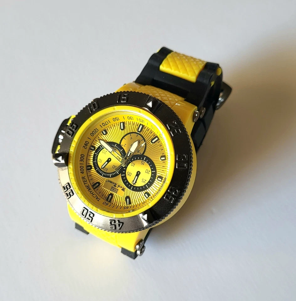 Reloj de buceo Mark Naimer para hombre 7043 amarillo/negro con esfera dorada, excelente estado nuevo murciélago Foto 2 de 4