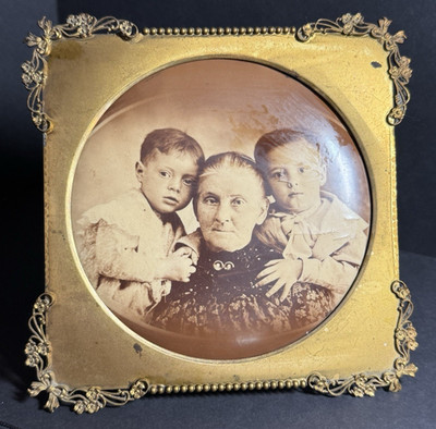Columbia Portrait Medallion Chicago 1800 s Tin Photo & Brass Frame VTG Convex