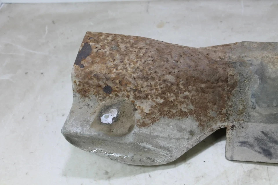 Placa térmica VW T4 chapa blindada protección térmica puerta corredera centro 7D0253501A original Foto 2 de 4