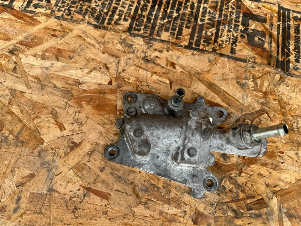 INFINITI Q50 Q60 2016-2023 OEM ENGINE MOTOR OIL HOUSING ASSEMBLY 3.0T V6 - Image 2 of 4