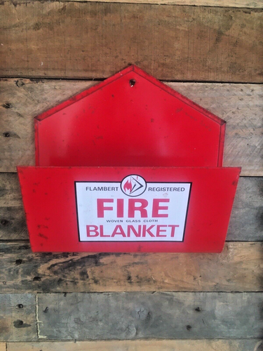 1 VINTAGE 1960'S FIRE BLANKET GLASS CLOTH TEA TOWEL HOLDER DISPLAY FILM TV PROP - Picture 7 of 18