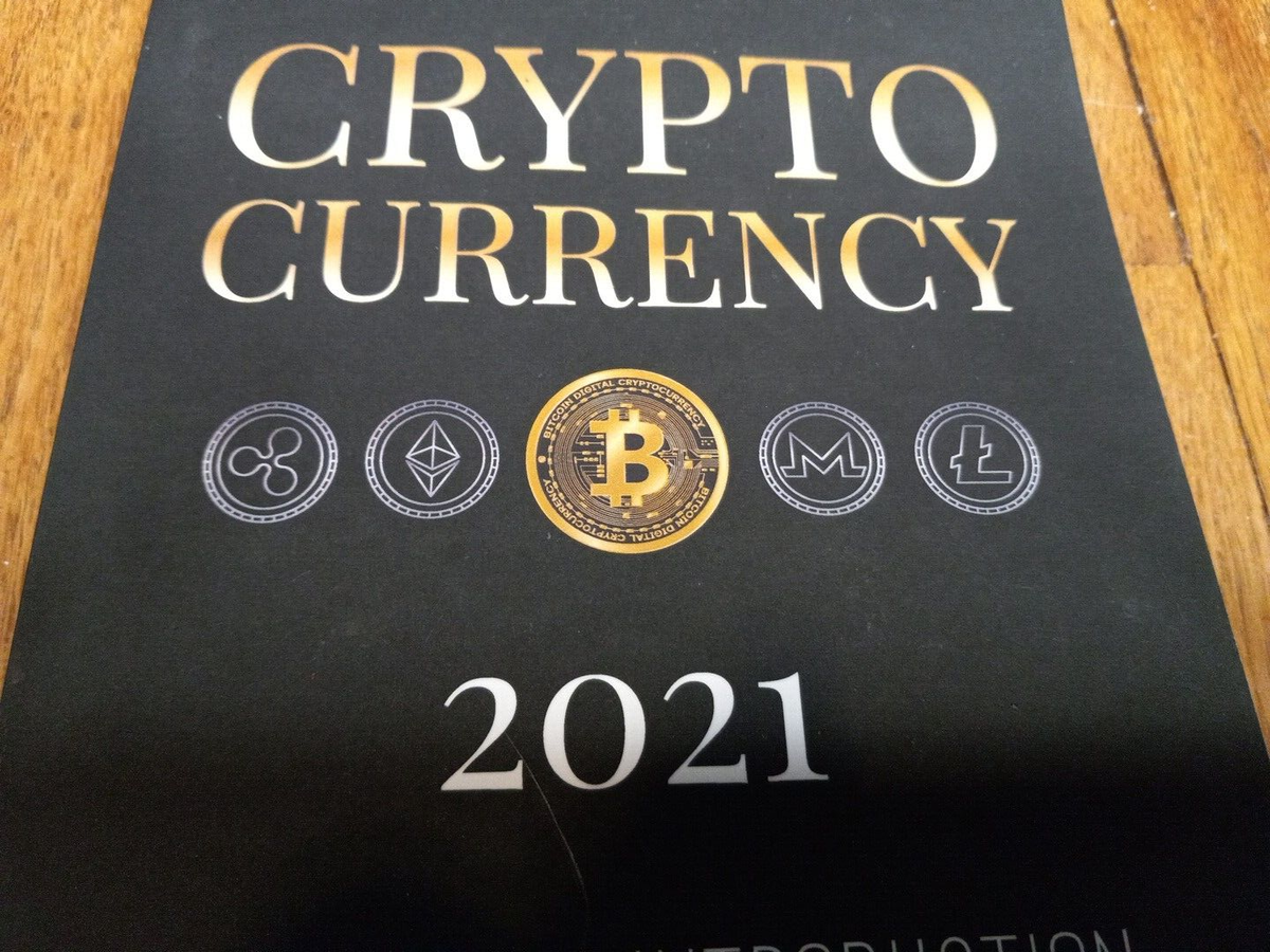 Cryptocurrency 2022: A Complete Introduction to Blockchain & Cryptocurrencies: (Bitcoin, Litecoin, Ethereum, Cardano, Polkadot, Bitcoin Cash, Stellar, Tether, Monero, Dogecoin and More...) [Book]