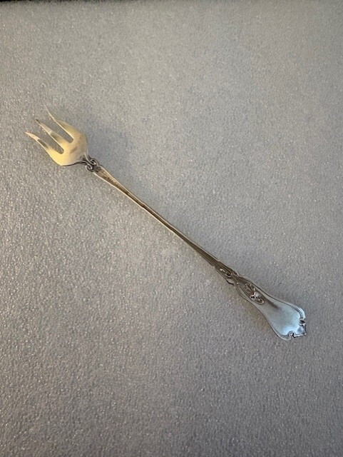 Sterling Silver Whiting Mfg Co Cocktail Fork 5 1/2" Geo.T Brodnax "B" monogram