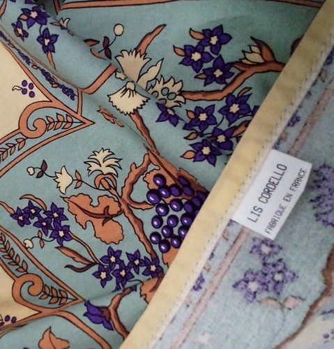 French Provencal Tablecloth Bandol Lis Cardello France 60" Sq Cotton Green Gold - Picture 7 of 11