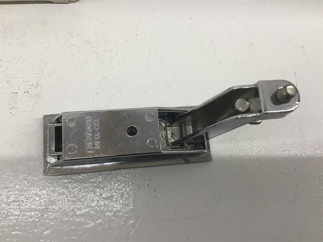 Ingersoll Rand 39133954 Latch Door for sale online | eBay