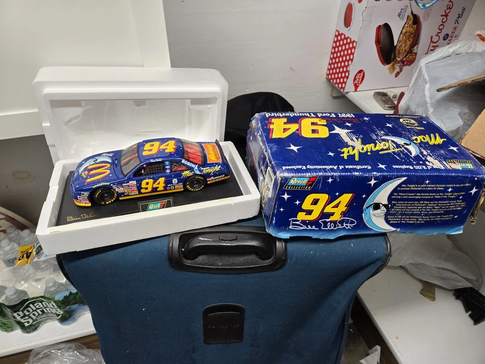 Nascar Bill Elliot #94 Mac Tonight 1997 Ford Thunderbird McDonalds Revell Foto 2 de 2
